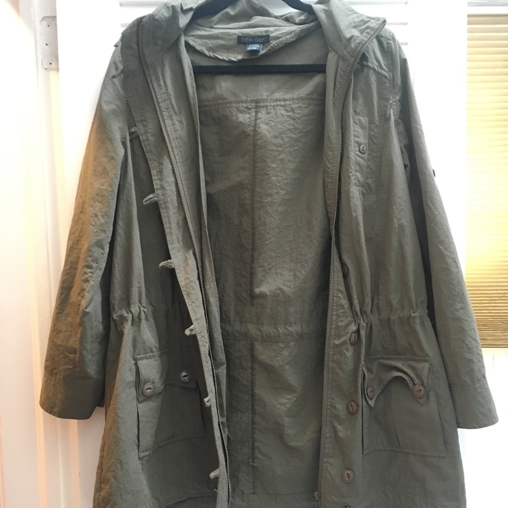 Military jacket never worn